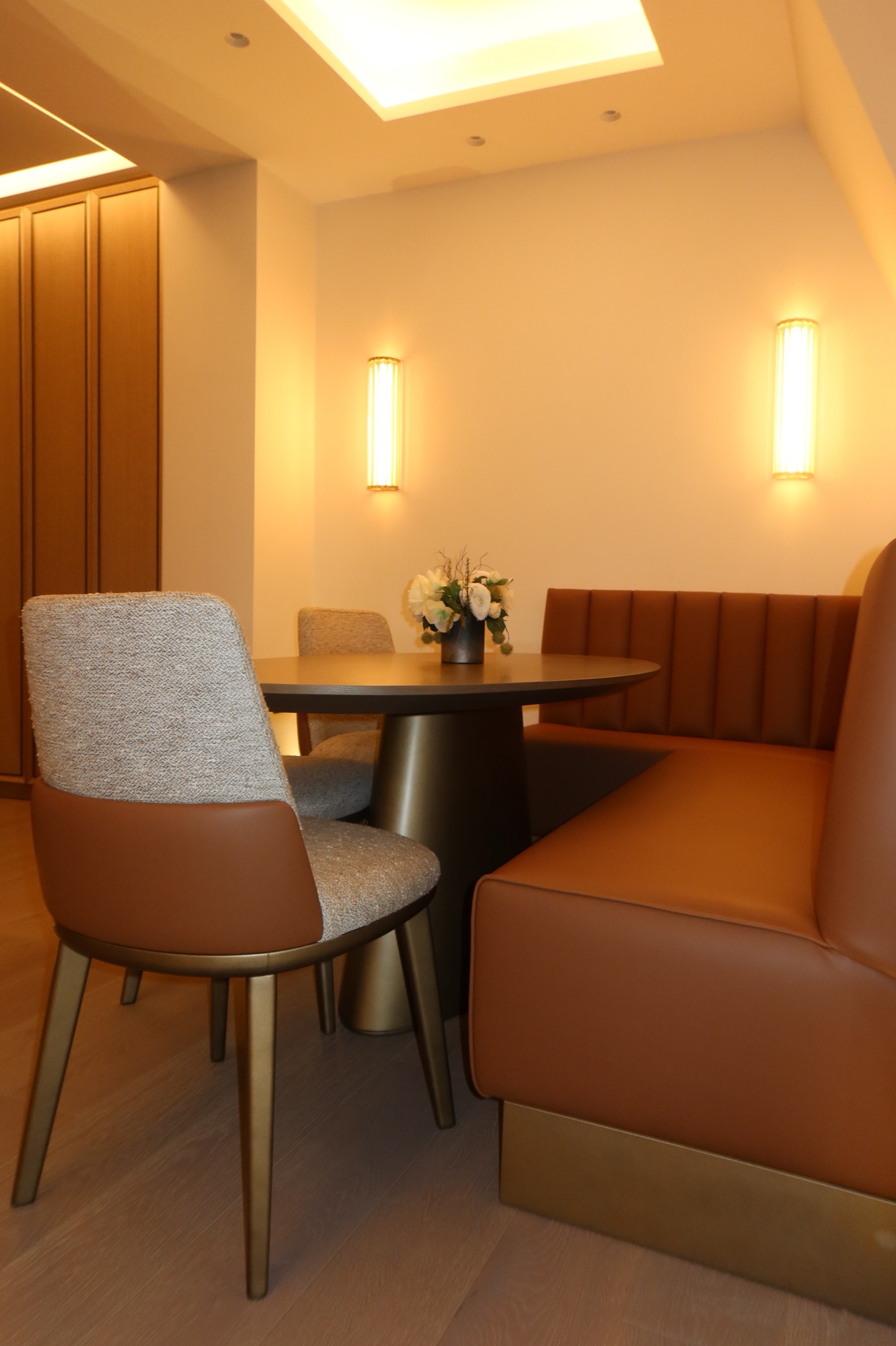 Harley House interior image 6