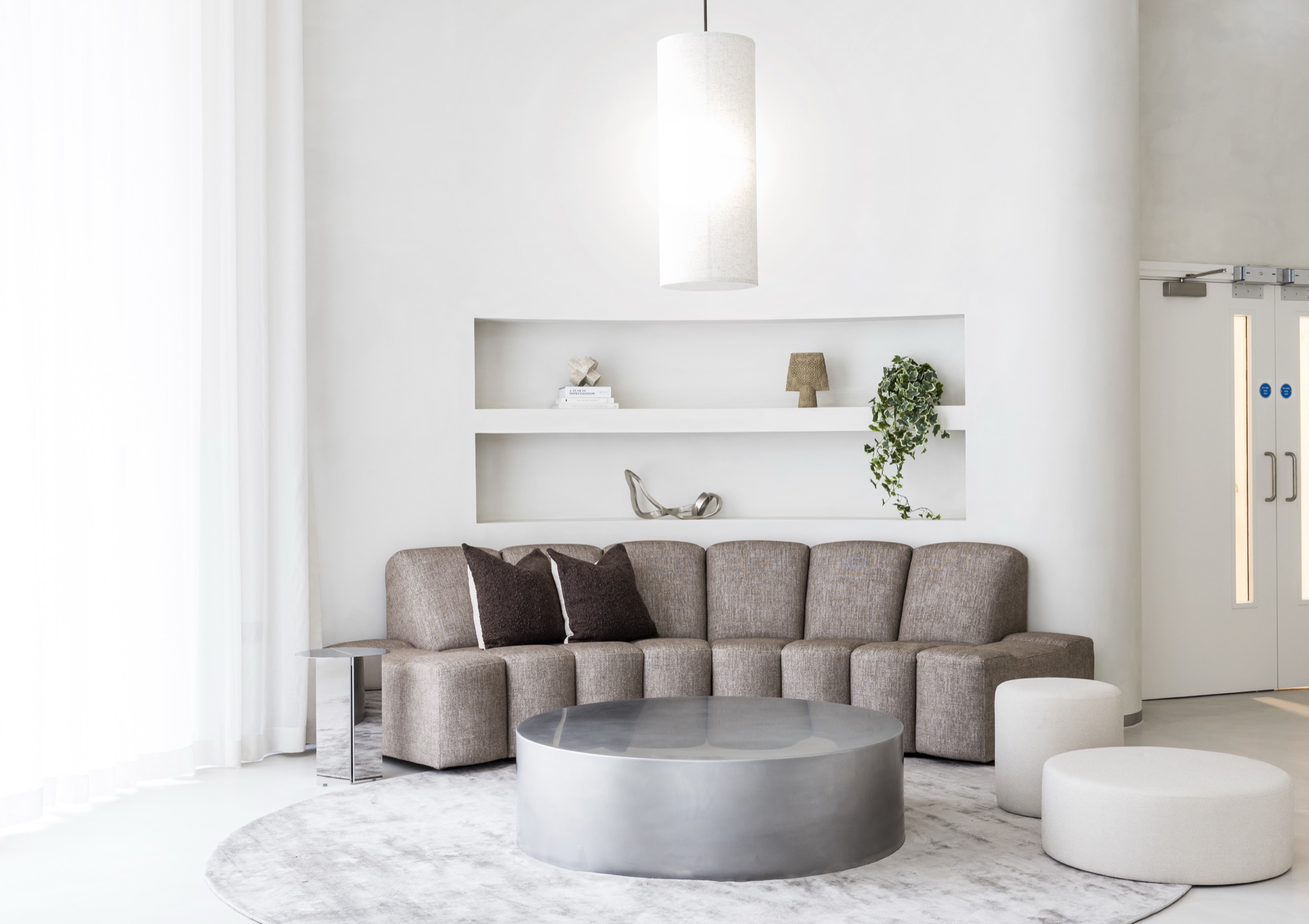 Neptune Amenities interior image 4