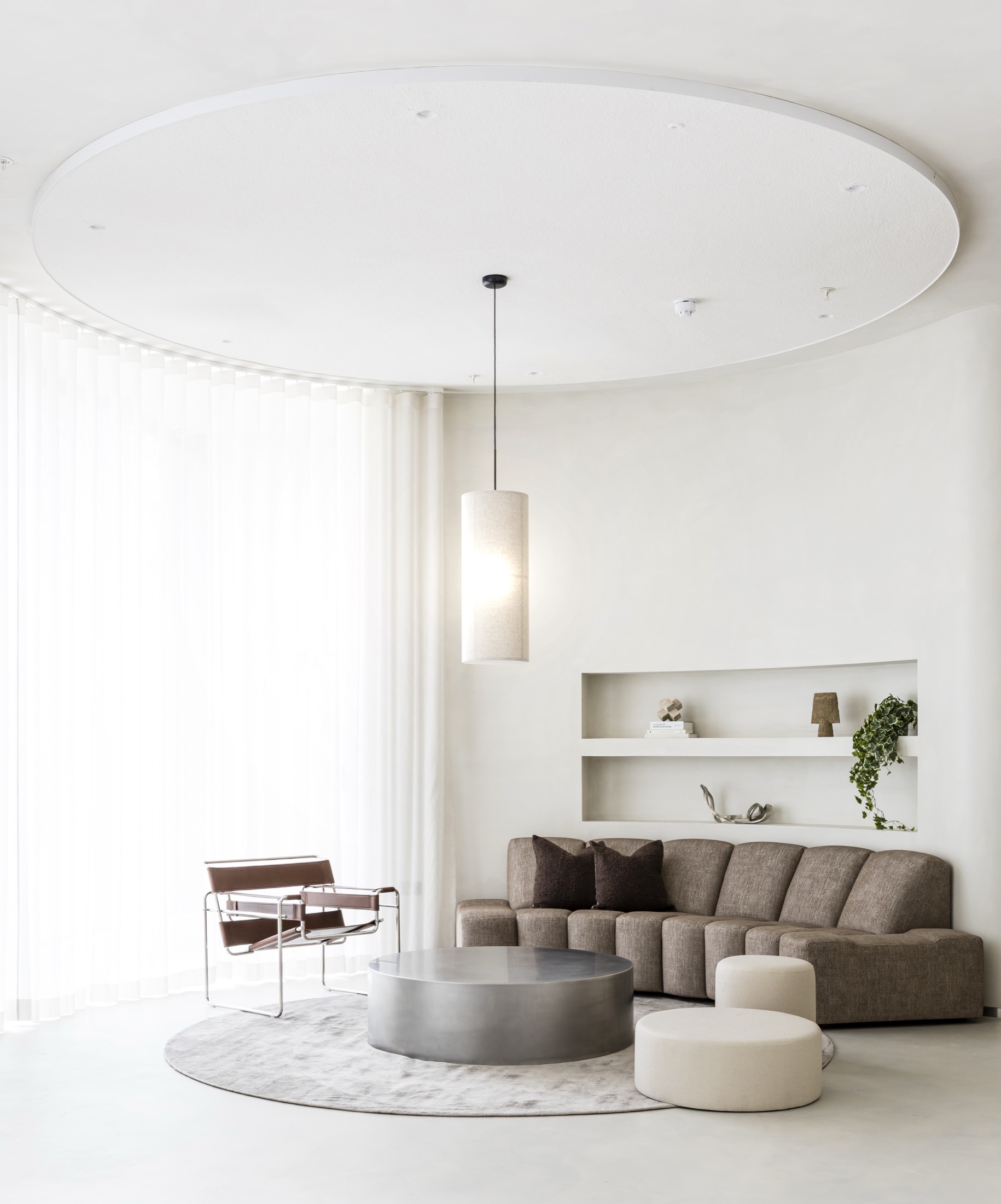 Neptune Amenities interior image 5