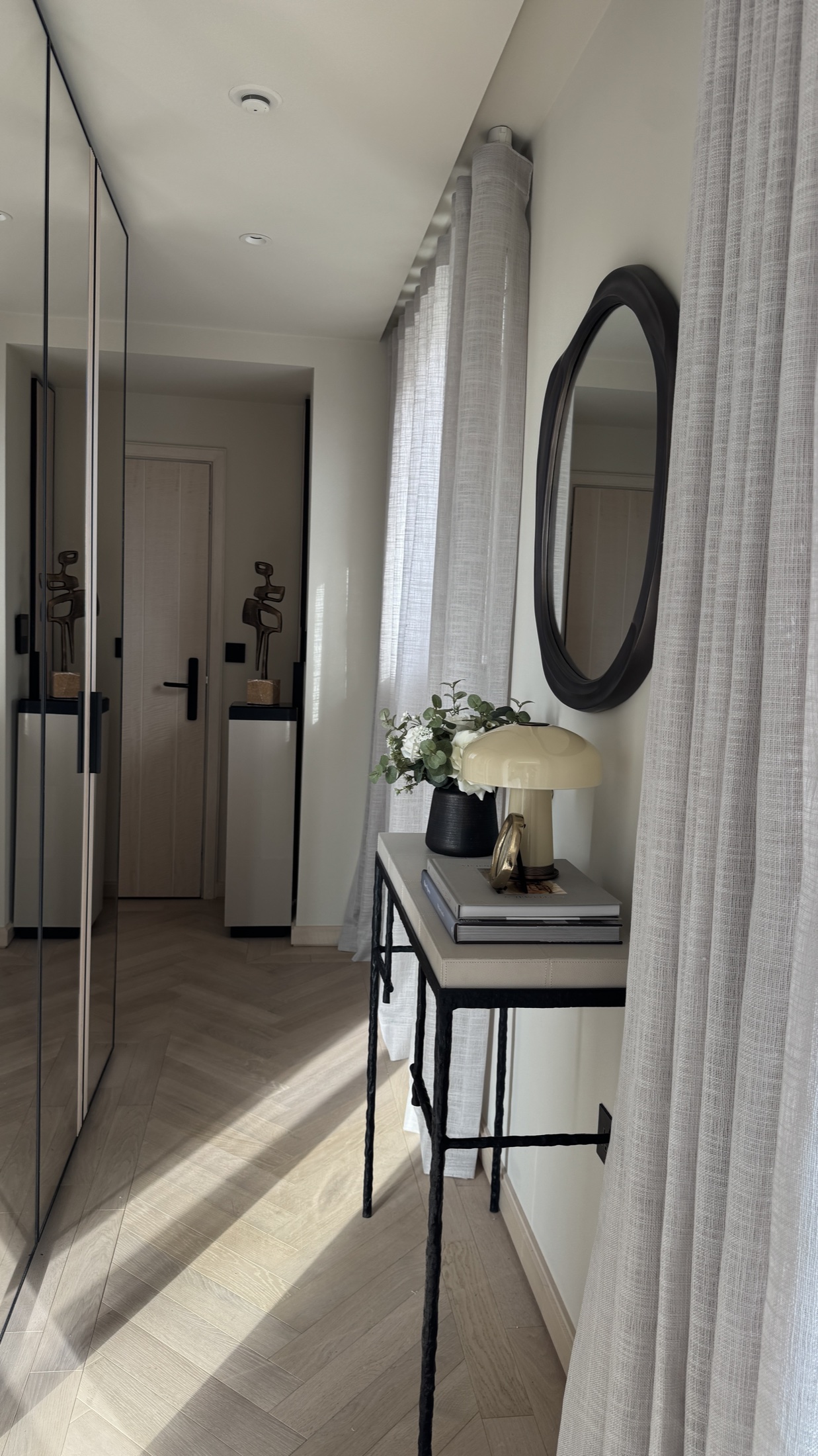 TCRW Soho interior image 5