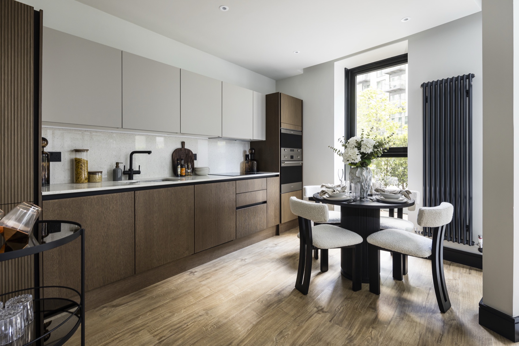 Arena Duplex interior image 2