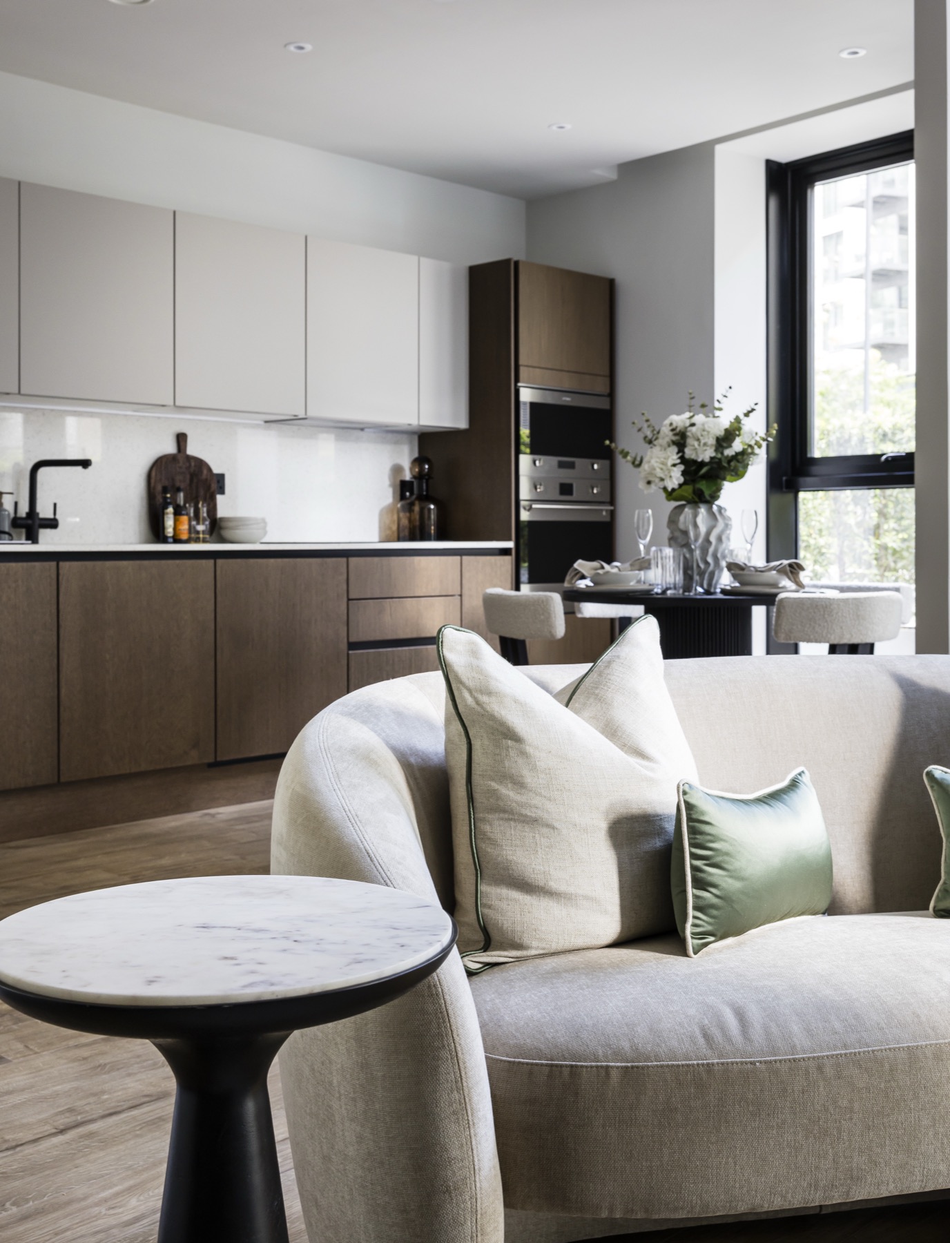 Arena Duplex interior image 8