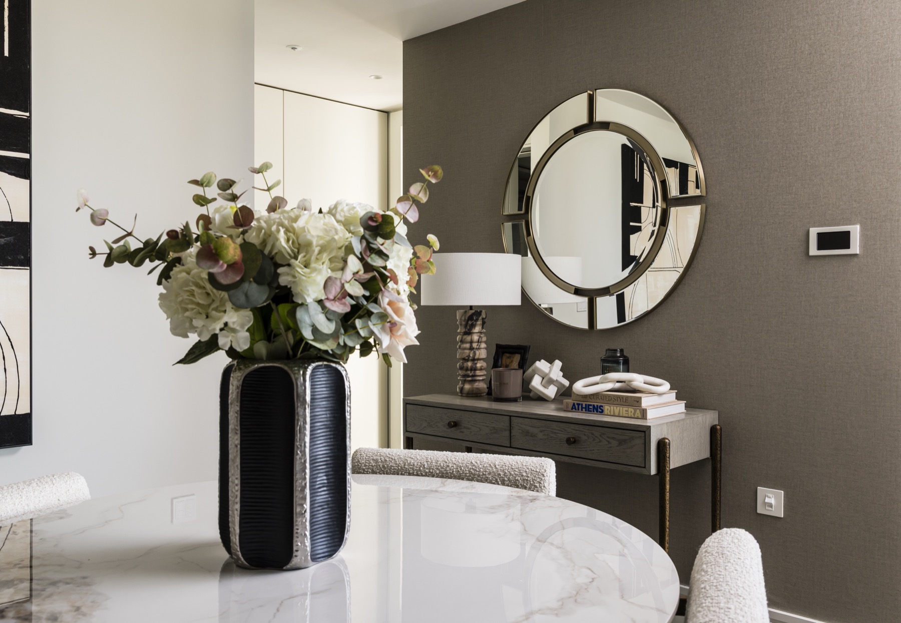 Sky Residence interior image 6